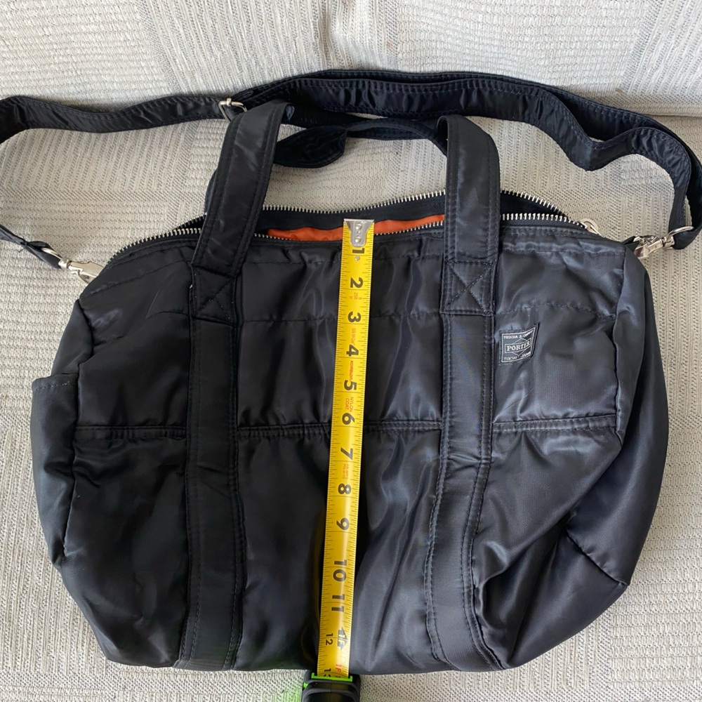 Black Durable Duffel Bag with Adjustable Straps